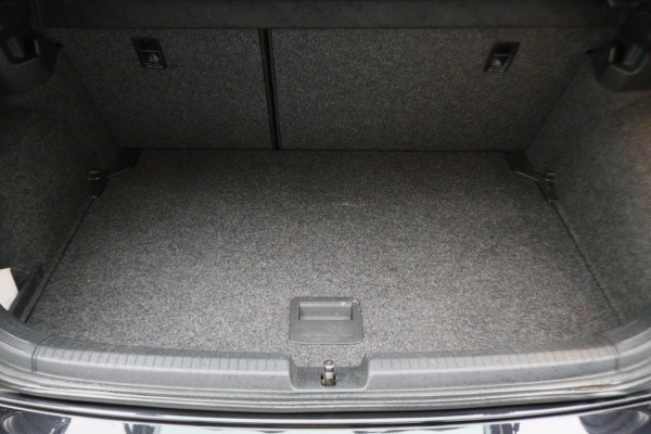 Volkswagen Polo 1.0 MPI Comfortline Airco, Cruise, Bluetooth, Elektrische Pakket, Front Assist, Radio