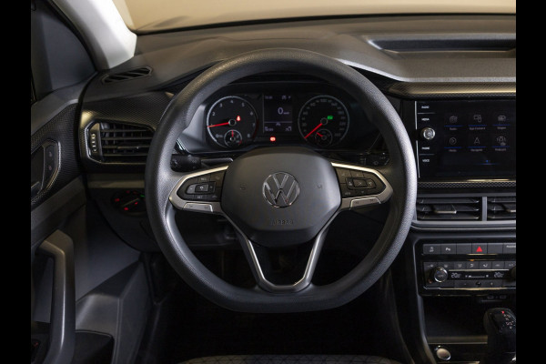 Volkswagen T-Cross 1.0 TSI Life / 110pk / Stoelverwarming / Achteruitrij camera / Adaptieve cruise control /