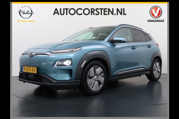 Hyundai Kona EV 64kWh SOH 100% 3-Fase Warmtepomp Leer+Elektr+Verwarmd+Gekoeld! Schuif-/kanteldak Head-Up Display Adap.Cruise Apple Carplay An Keyless Stuurverwarming Blind Spot Monitoring Lane Assist DAB Led Origineel Nederlandse Auto Super compleet! € 46000 nieuw