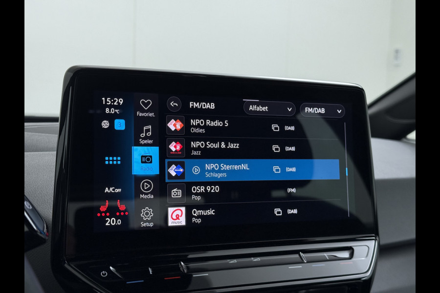 Volkswagen ID.3 Pro 58kWh Apple Carplay Android Adap.Cruise App-Connect SOH 92% Navi Ecc Pdc-a+v Voorklimatisering Stoelverwarming Bordherkenning Lane-Assist Lmv Led Rijstrooksensor Origineel Nederlandse Auto 1e eigenaar