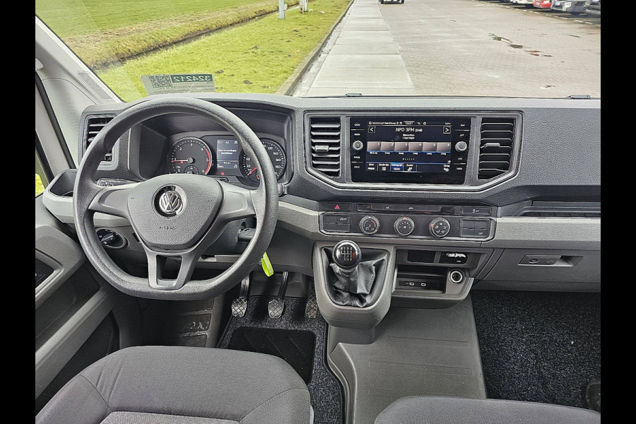 Volkswagen Crafter 35 2.0 TDI L4 Trendline Bakwagen Laadklep Lat-om-Lat Betimmerd Spoiler Zijdeur Euro6 140Pk Bpm-Vrij!