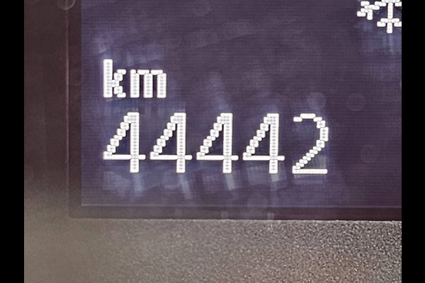 Volkswagen Crafter 35 2.0 TDI L4 Trendline Bakwagen Laadklep Lat-om-Lat Betimmerd Spoiler Zijdeur Euro6 140Pk Bpm-Vrij!