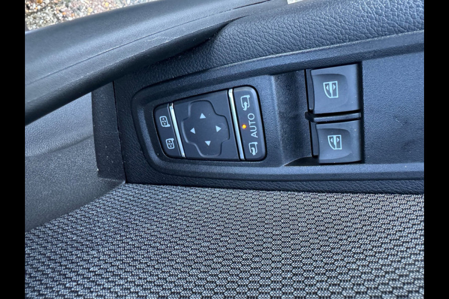 Renault Kangoo TCe 100 Equilibre / Trekhaak / Navi / Parkeerhulp