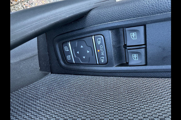 Renault Kangoo TCe 100 Equilibre / Trekhaak / Navi / Parkeerhulp