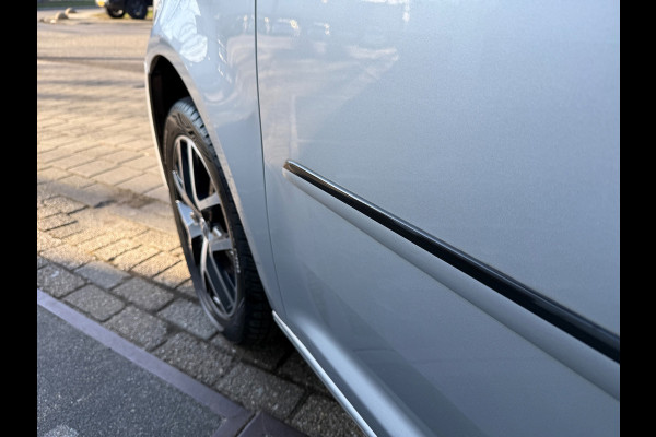 Volkswagen Caddy 2.0 TDI 2019 Exclusive Edition 180PK DSG AUT ACC LEDER CARPLAY