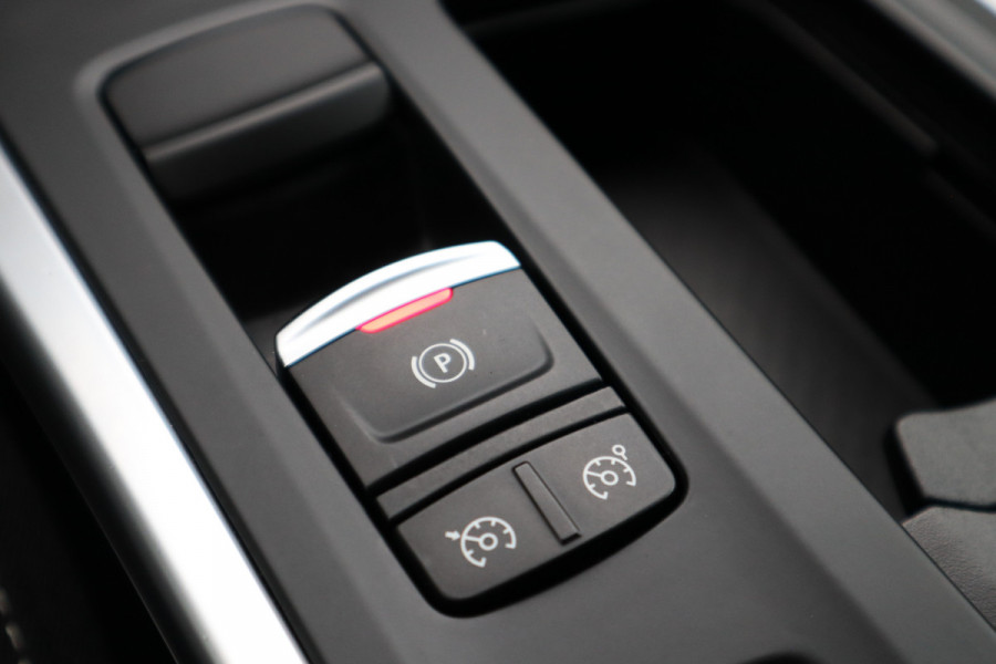 Renault Mégane 1.3 TCe Limited | Automaat | Carplay | Navi |