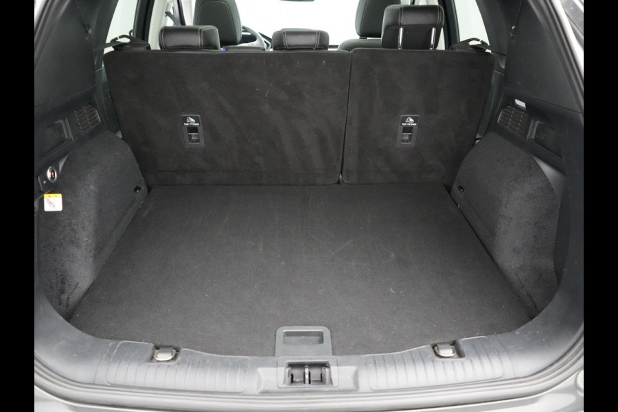 Ford Kuga 2.5 Titanium X Plug In Hybrid 225pk dealer O.H PHEV | Trekhaak af Fabriek | Panodak | Adaptive Cruise | B & O Sound | Head Up |  Keyless | Stuur & Stoelverwarming | 360 Camera |