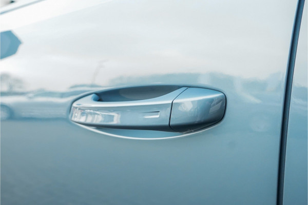 Peugeot E-3008 GT Avantage 210 73 kWh Warmtepomp Stuur & Stoelverw Leder