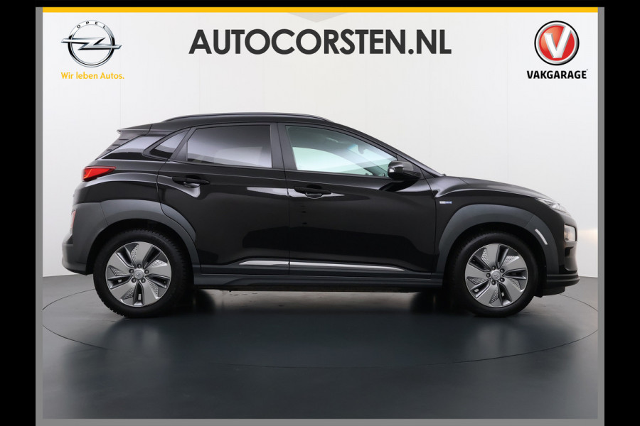Hyundai Kona EV 64kWh SOH 100% Warmtepomp Head Up Display Adap.Cruise Navi Ecc Camera Apple Carplay Android Auto Pdc Fashion Lane Assist Dodehoekwaarschuwing Keyless Privacy Glas DAB FCA 1e Eigenaar Origineel Nederlandse Auto
