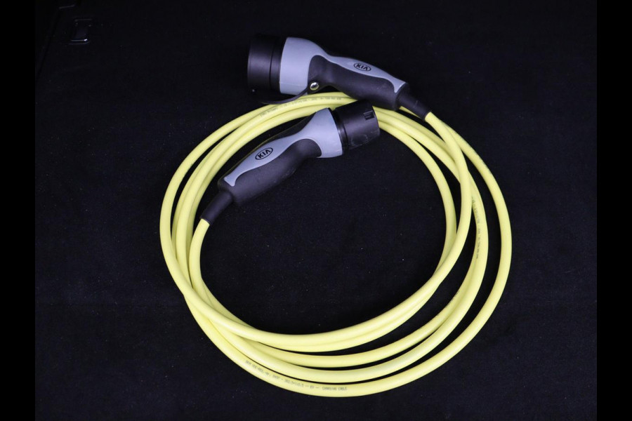 Kia Niro 1.6 GDi PHEV DynamicLine | Half leder | Adaptive cruise | Camera | Carplay | Navigatie | Climate control | Bluetooth | Parkeerhulp