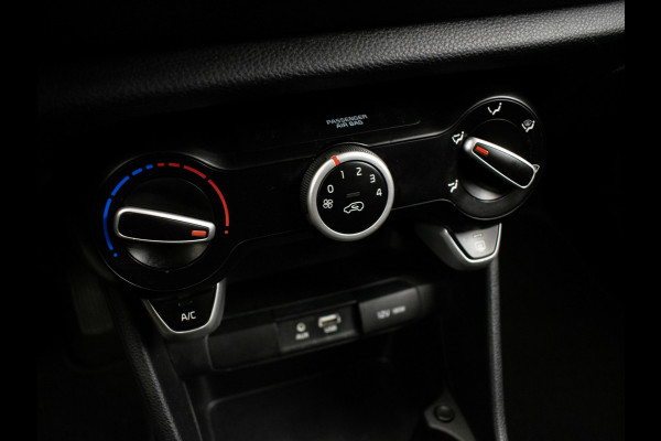 Kia Picanto 1.0 CVVT ComfortPlusLine Navigator Sport (APPLE CARPLAY,NAVI,CAMERA,CRUISE,ELEKTRISCH PAKKET,SPORTSTOELEN,LM VELGEN)