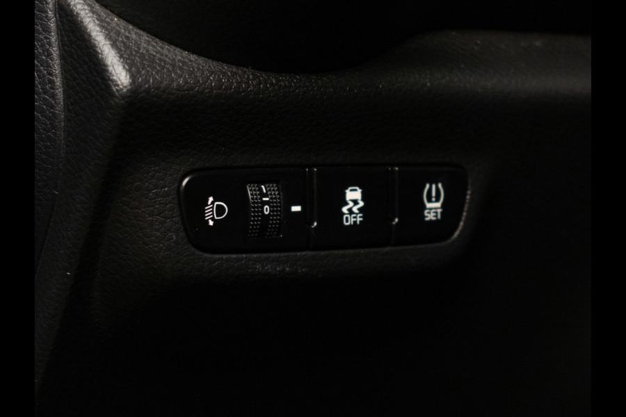 Kia Picanto 1.0 CVVT ComfortPlusLine Navigator Sport (APPLE CARPLAY,NAVI,CAMERA,CRUISE,ELEKTRISCH PAKKET,SPORTSTOELEN,LM VELGEN)