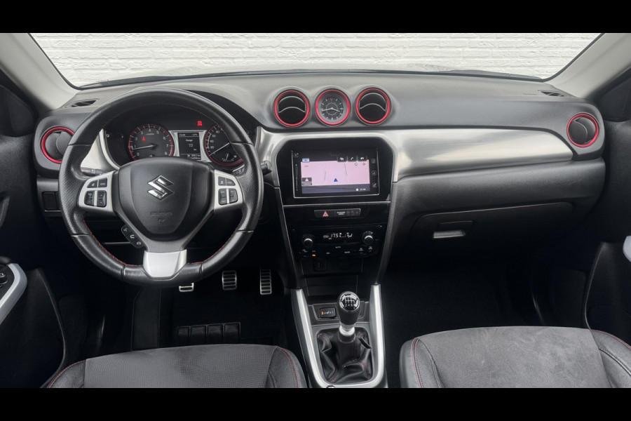 Suzuki Vitara 1.4 S Adaptive cruise Climate control Stoelverwarming LED Apple / Android Navigatie Achteruitrijcamera