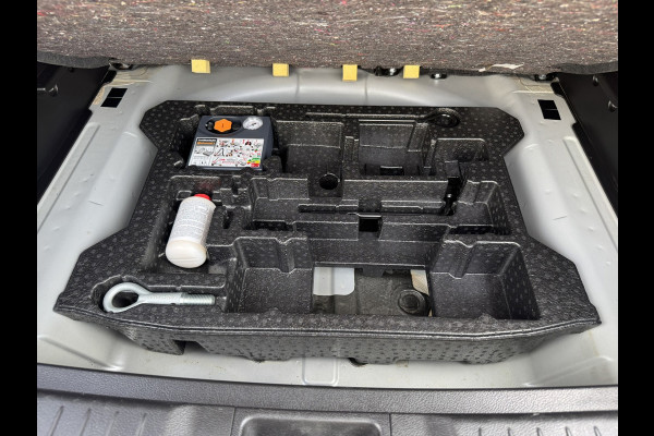 Suzuki Vitara 1.4 S Adaptive cruise Climate control Stoelverwarming LED Apple / Android Navigatie Achteruitrijcamera