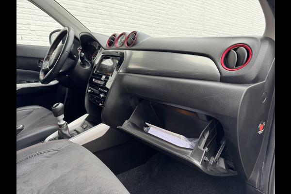 Suzuki Vitara 1.4 S Adaptive cruise Climate control Stoelverwarming LED Apple / Android Navigatie Achteruitrijcamera