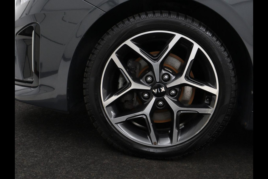 Kia ProCeed 1.0 T-GDI GT-Line | Panoramadak | Leder/Alcantara | Stoelverwarming | Camera | Carplay | Keyless | Full LED | Stuurverwarming | Navigatie | Digital Cockpit | Cruise control