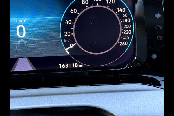 Volkswagen Golf 1.5 TSI Life Panoramadak, 18''Lmv, IQ Light, Winterpakket