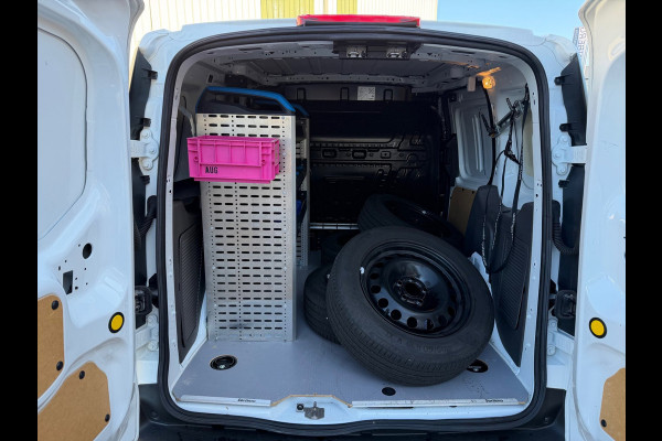 Ford Transit Connect 1.5 EcoBlue L1 Limited / Automaat 120PK / Laadruimte inrichting / Camera / 3 zits