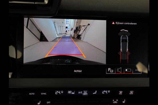 Audi A3 Sportback 40 TFSI e S edition 204 pk S-tronic | Verlengde garantie | Navigatie | Parkeersensoren (Park assist) | Achteruitrijcamera | Stoelverwarming | S-Line |