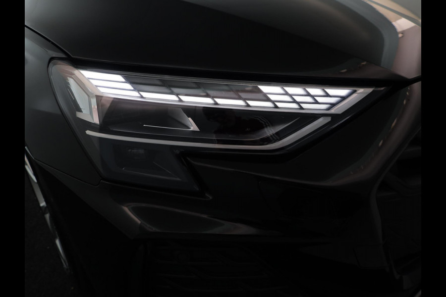 Audi A3 Sportback 40 TFSI e S edition 204 pk S-tronic | Verlengde garantie | Navigatie | Parkeersensoren (Park assist) | Achteruitrijcamera | Stoelverwarming | S-Line |