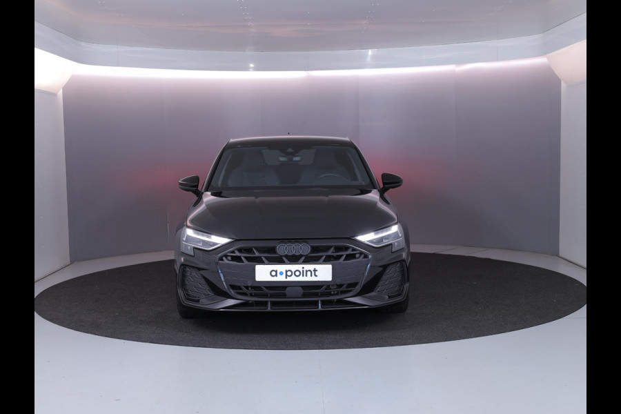 Audi A3 Sportback 40 TFSI e S edition 204 pk S-tronic | Verlengde garantie | Navigatie | Parkeersensoren (Park assist) | Achteruitrijcamera | Stoelverwarming | S-Line |