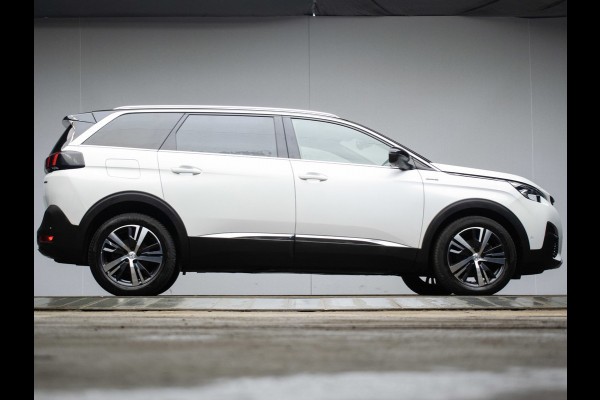 Peugeot 5008 1.2 PureTech GT-Line Sport 7P (APPLE CARPLAY,NAVI,CAMERA,360 VIEW,CLIMATE,CRUISE,PDC,GETINT,SPORTSTOELEN,LM VELGEN)