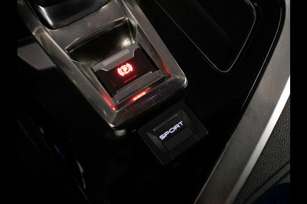 Peugeot 5008 1.2 PureTech GT-Line Sport 7P (APPLE CARPLAY,NAVI,CAMERA,360 VIEW,CLIMATE,CRUISE,PDC,GETINT,SPORTSTOELEN,LM VELGEN)