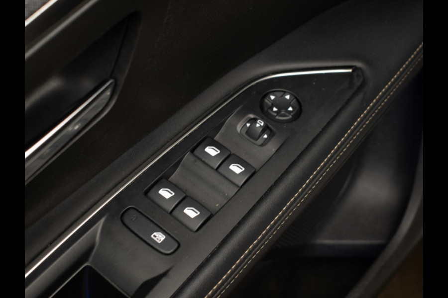 Peugeot 5008 1.2 PureTech GT-Line Sport 7P (APPLE CARPLAY,NAVI,CAMERA,360 VIEW,CLIMATE,CRUISE,PDC,GETINT,SPORTSTOELEN,LM VELGEN)