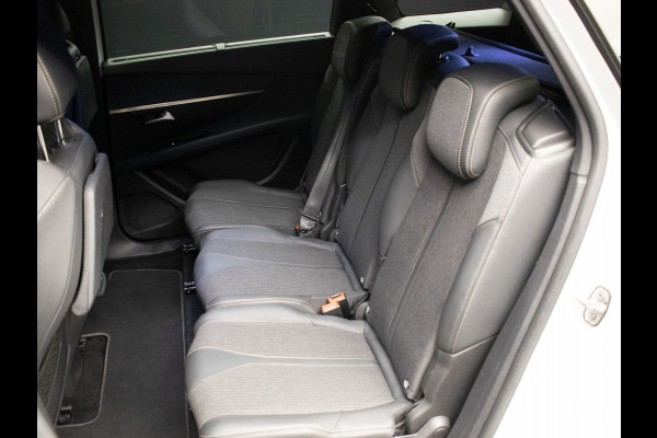 Peugeot 5008 1.2 PureTech GT-Line Sport 7P (APPLE CARPLAY,NAVI,CAMERA,360 VIEW,CLIMATE,CRUISE,PDC,GETINT,SPORTSTOELEN,LM VELGEN)