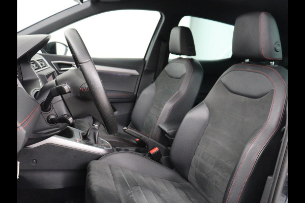 Seat Arona 1.0 TSI FR Intens Plus | Stoelverwarming | Leder/Alcantara | Adaptive cruise | Camera | Virtual Cockpit | Carplay | Navigatie | Keyless | Full LED | Dodehoek detectie | Climate control | Park Assist