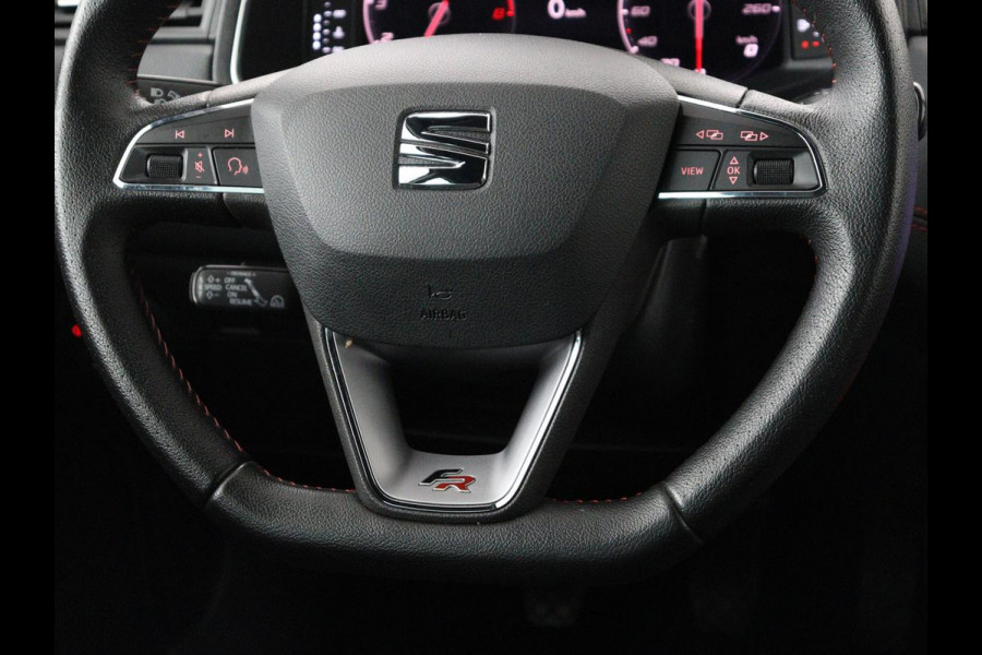 Seat Arona 1.0 TSI FR Intens Plus | Stoelverwarming | Leder/Alcantara | Adaptive cruise | Camera | Virtual Cockpit | Carplay | Navigatie | Keyless | Full LED | Dodehoek detectie | Climate control | Park Assist