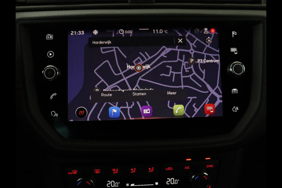 Seat Arona 1.0 TSI FR Intens Plus | Stoelverwarming | Leder/Alcantara | Adaptive cruise | Camera | Virtual Cockpit | Carplay | Navigatie | Keyless | Full LED | Dodehoek detectie | Climate control | Park Assist