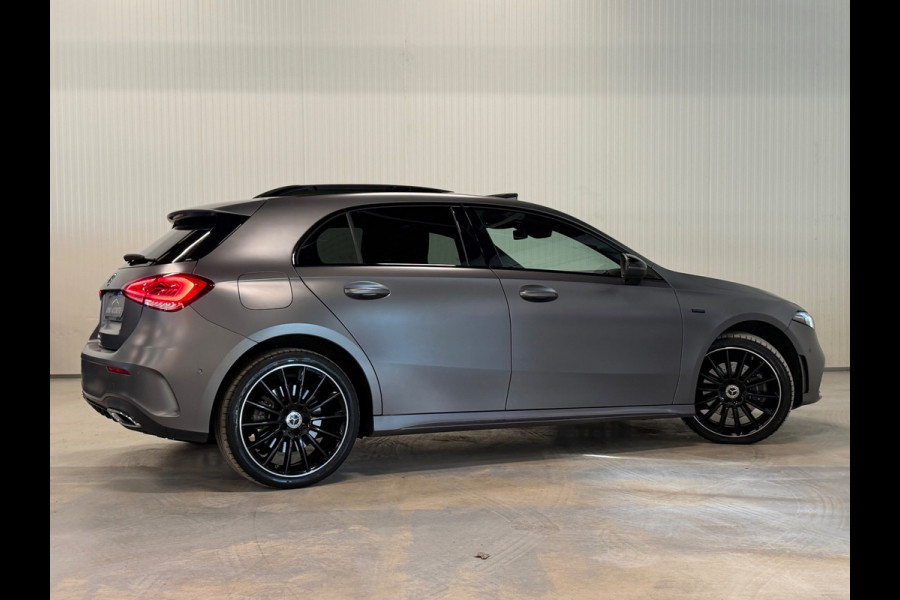 Mercedes-Benz A-Klasse Mercedes-Benz A-klasse 250 e AMG Line | PANO | NIGHT | 360 CAMERA | BURMESTER