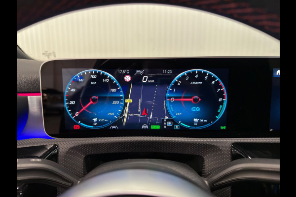 Mercedes-Benz A-Klasse Mercedes-Benz A-klasse 250 e AMG Line | PANO | NIGHT | 360 CAMERA | BURMESTER