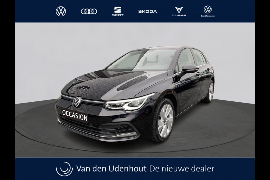 Volkswagen Golf 1.5 TSI Style Trekhaak Navigatie Full-LED Pdc Acc Android/Carplay