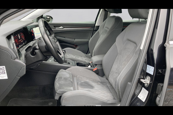 Volkswagen Golf 1.5 TSI Style Trekhaak Navigatie Full-LED Pdc Acc Android/Carplay