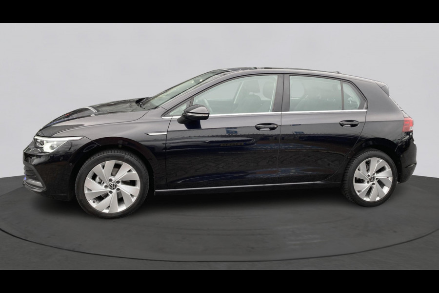 Volkswagen Golf 1.5 TSI Style Trekhaak Navigatie Full-LED Pdc Acc Android/Carplay