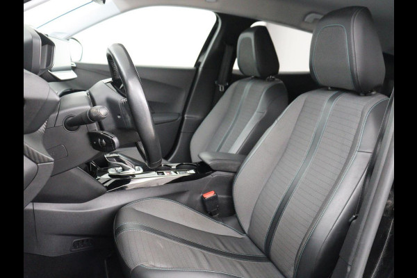Peugeot e-2008 EV Allure 50 kWh | SOH 91% | 3 Fase | Half leder | Carplay | Camera | Full LED | Navigatie | Climate control | Parkeerhulp | Cruise control | Bluetooth