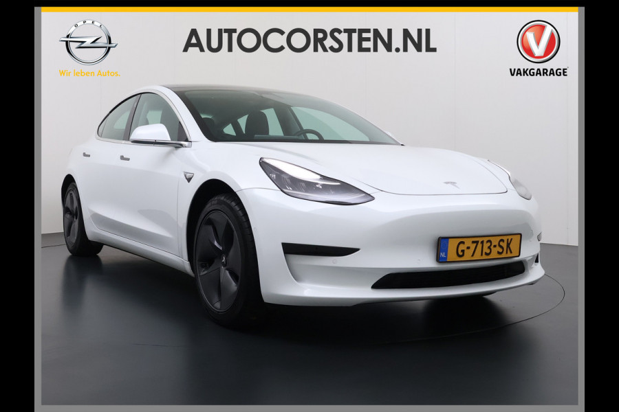 Tesla Model 3 SR+ 60kWh 326PK AutoPilot Leer PanoramaDak Adaptive Cruise Lmv 18" Camera's Elektr.-Stuur+Stoelen+Spiegels+Geheugen+Easy-Entry+V Navi LED Comfortstoelen Soh 87% ACC DAB Keyless en Voorverwarmen interieur via App One-Pedal-Drive Origineel Nederlandse auto tot 11kw laden thuis! Garantie Accu tot 10-12-2027 max 160.000km 1.584kg licht!