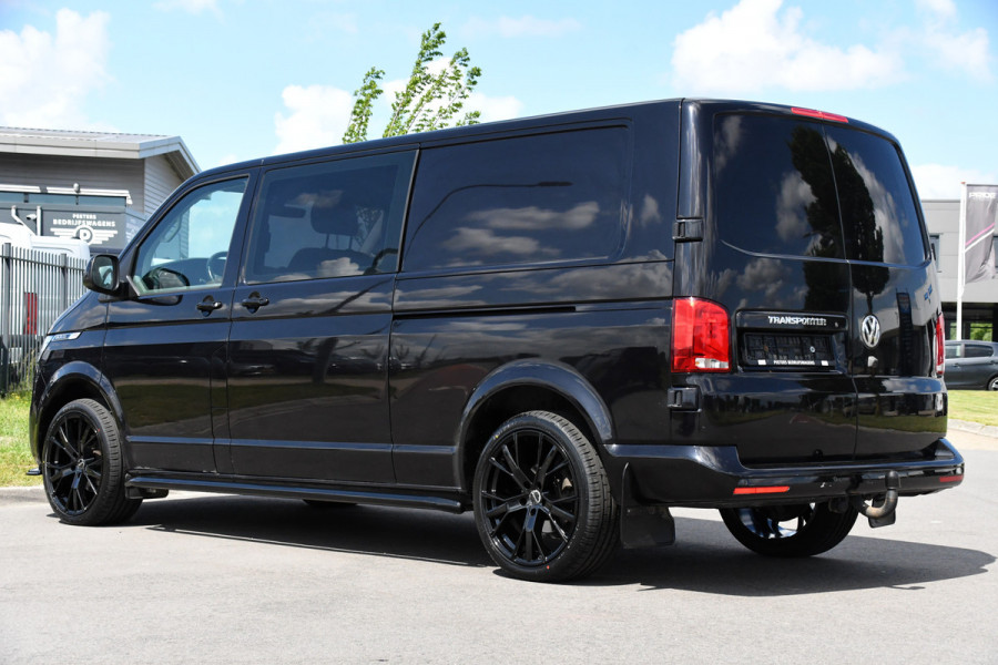 Volkswagen Transporter 2.0 TDI L2H1 32 DC Bulli Virtual, Adaptieve Cruise, Carplay, LED, 150PK, Stoelverwarming, Trekhaak, 2 x Schuifdeur, Standkachel, Uniek!