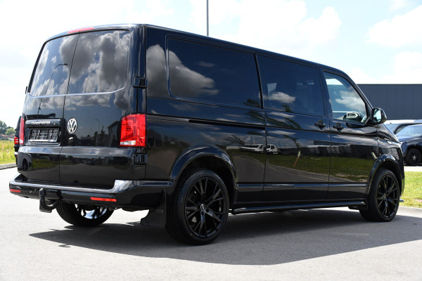 Volkswagen Transporter 2.0 TDI L2H1 32 DC Bulli Virtual, Adaptieve Cruise, Carplay, LED, 150PK, Stoelverwarming, Trekhaak, 2 x Schuifdeur, Standkachel, Uniek!