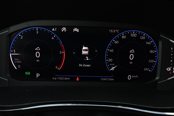 Volkswagen Transporter 2.0 TDI L2H1 32 DC Bulli Virtual, Adaptieve Cruise, Carplay, LED, 150PK, Stoelverwarming, Trekhaak, 2 x Schuifdeur, Standkachel, Uniek!