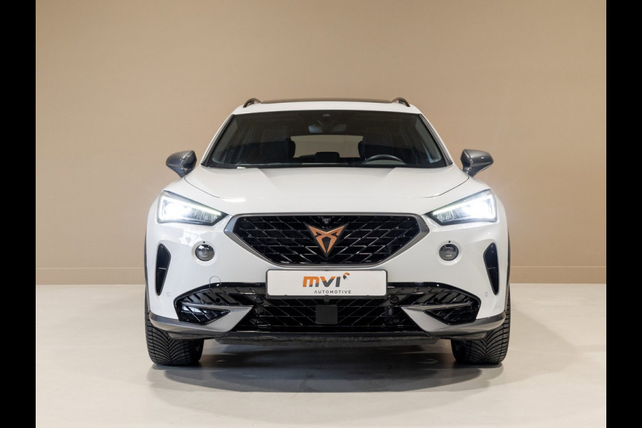 CUPRA Formentor 1.5 TSI / 150pk / Panorama dak / Stuur en stoelverwarming / Rondomzicht camera /