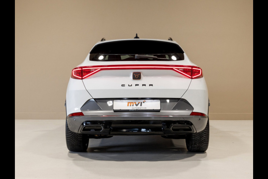CUPRA Formentor 1.5 TSI / 150pk / Panorama dak / Stuur en stoelverwarming / Rondomzicht camera /