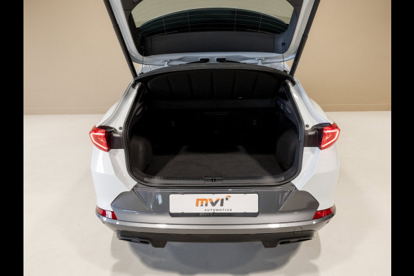 CUPRA Formentor 1.5 TSI / 150pk / Panorama dak / Stuur en stoelverwarming / Rondomzicht camera /