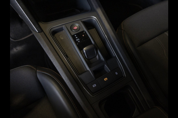 CUPRA Formentor 1.5 TSI / 150pk / Panorama dak / Stuur en stoelverwarming / Rondomzicht camera /