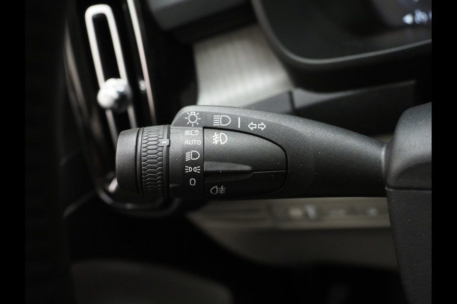 Volvo XC40 1.5 T5 Recharge Inscription | Panoramadak | Leder | Keyless | Virtual | DAB | Cruise | LED | Carplay