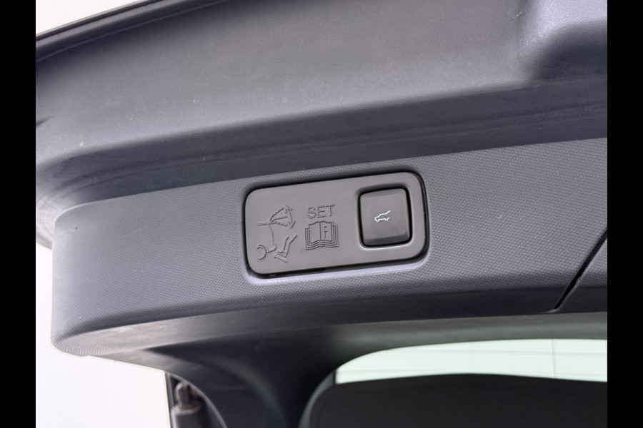 Ford Mustang Mach-E **Gereserveerd** Extended RWD 98 kWh SOH 94% 294pk Pano-Dak Leer+8-weg-Elektr+Verwarmd+Geheugen 360-Camera Bang&Olufsen-H Keyless Smartphone-key Dual-Ecc Ford-pass-Connect/Entry Speed-Assist Active-Breaking Blind-Spot-warning Driver-Alerd AB+  LMv LED-Lamp-v+a € 59.000 nieuw Orig.Nederlandse Auto 1e Eigenaar WLTP 610km