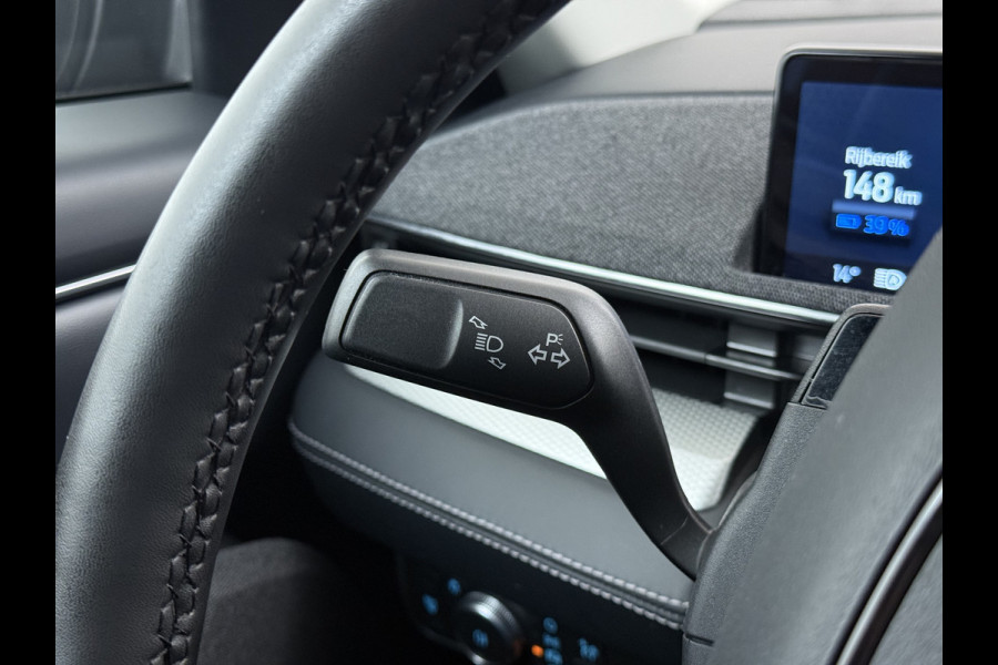 Ford Mustang Mach-E **Gereserveerd** Extended RWD 98 kWh SOH 94% 294pk Pano-Dak Leer+8-weg-Elektr+Verwarmd+Geheugen 360-Camera Bang&Olufsen-H Keyless Smartphone-key Dual-Ecc Ford-pass-Connect/Entry Speed-Assist Active-Breaking Blind-Spot-warning Driver-Alerd AB+  LMv LED-Lamp-v+a € 59.000 nieuw Orig.Nederlandse Auto 1e Eigenaar WLTP 610km