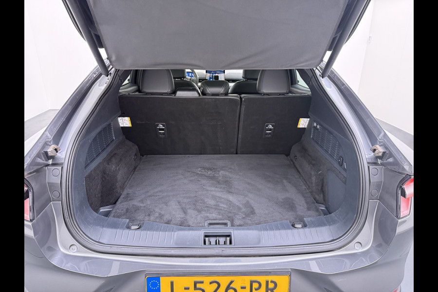 Ford Mustang Mach-E **Gereserveerd** Extended RWD 98 kWh SOH 94% 294pk Pano-Dak Leer+8-weg-Elektr+Verwarmd+Geheugen 360-Camera Bang&Olufsen-H Keyless Smartphone-key Dual-Ecc Ford-pass-Connect/Entry Speed-Assist Active-Breaking Blind-Spot-warning Driver-Alerd AB+  LMv LED-Lamp-v+a € 59.000 nieuw Orig.Nederlandse Auto 1e Eigenaar WLTP 610km